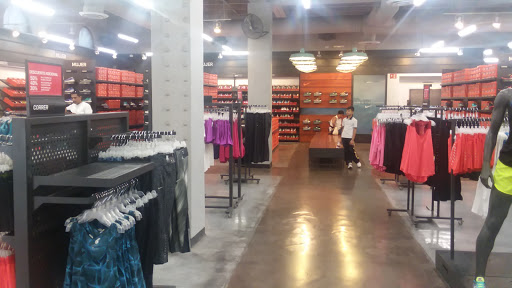 Nike Factory Store Centro Monterey
