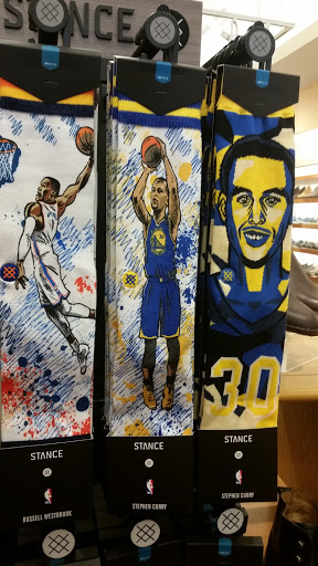 Shoe Store «Tops For Shoes», reviews and photos, 27 N Lexington Ave, Asheville, NC 28801, USA