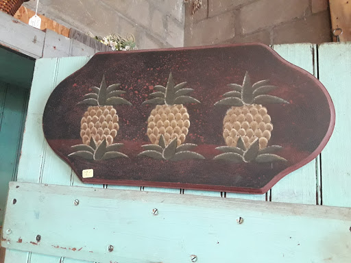 Flea Market «Exit 9 Flea Market», reviews and photos, 2688 Lakeville Rd, Avon, NY 14414, USA