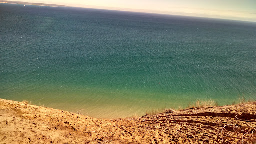 Public Golf Course «Manitou Passage Golf Club», reviews and photos, 4600 S Club Dr, Cedar, MI 49621, USA