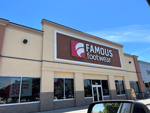Shoe Store «Famous Footwear», reviews and photos, 1724 E Washington Ave, Union Gap, WA 98903, USA