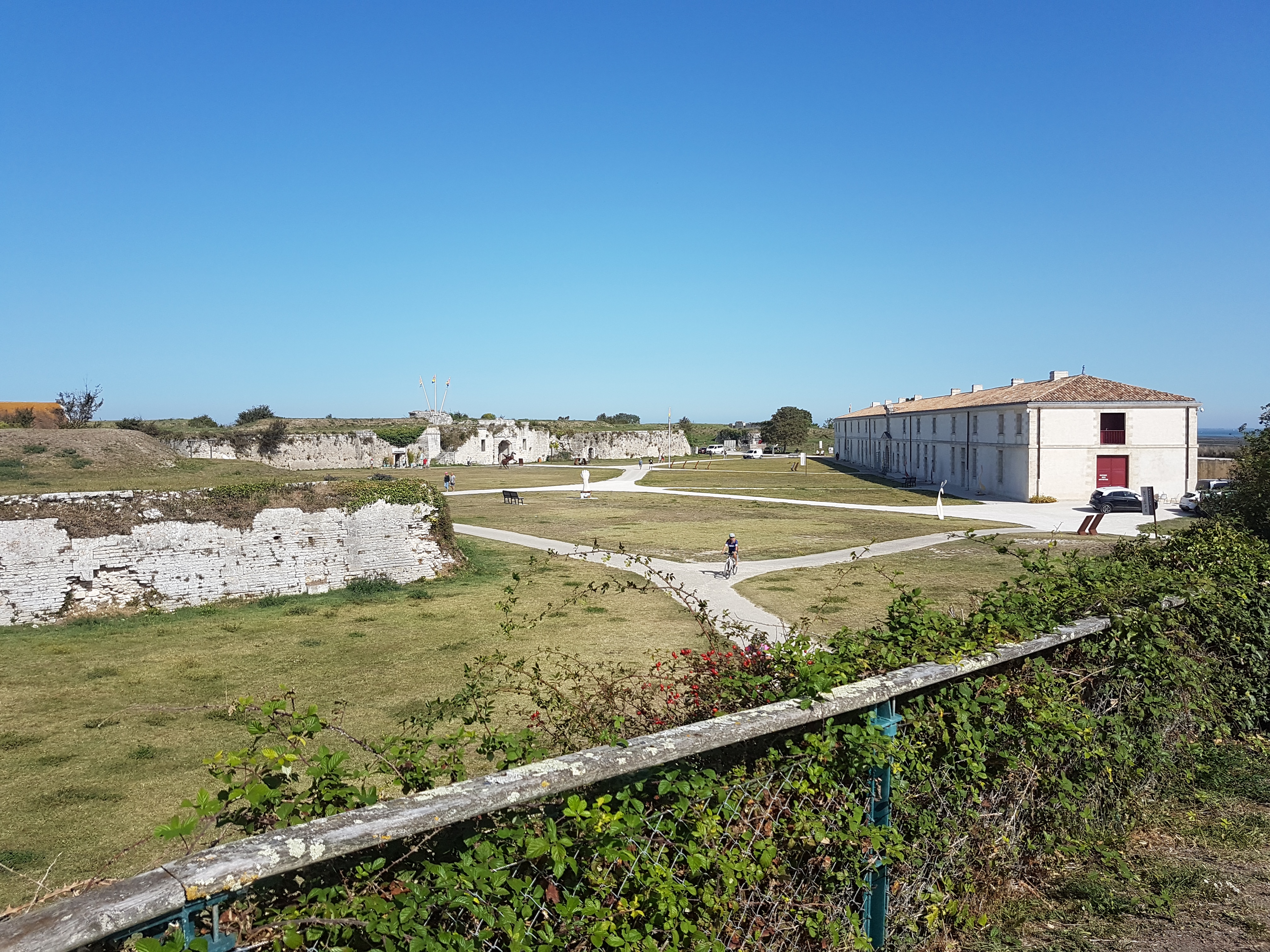 Photo n° 2 de l'avis de Jean-Jacques.e fait le 17/09/2019 à 11:25
