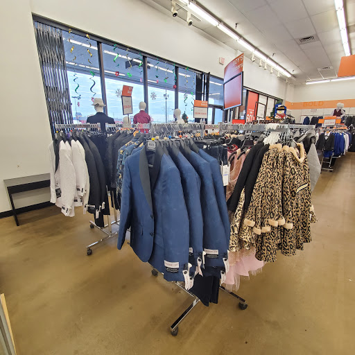 Clothing Store «K&G Fashion Superstore», reviews and photos, 2131 Pleasant Hill Rd #117, Duluth, GA 30096, USA