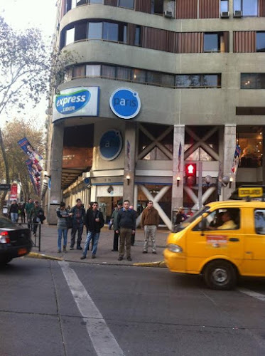 Comercial Plaza Lyon - Providencia