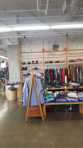 Thrift Store «RARE by Goodwill», reviews and photos, 411 W Broadway, Anaheim, CA 92805, USA