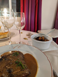 Viande de veau du Restaurant français Aux Chandelles à Louveciennes - n°3