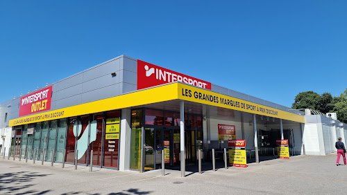 Magasin d'articles de sports Intersport OUTLET Pontivy Pontivy