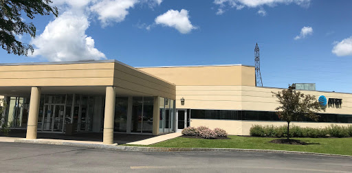 Cell Phone Store «AT&T», reviews and photos, 5841 Bridge St, East Syracuse, NY 13057, USA