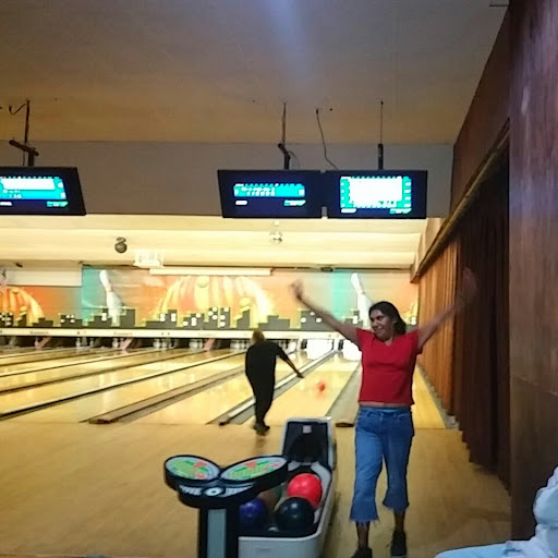 Bowling Alley «Gator Lanes», reviews and photos, 7050 Crystal Dr, Fort Myers, FL 33907, USA
