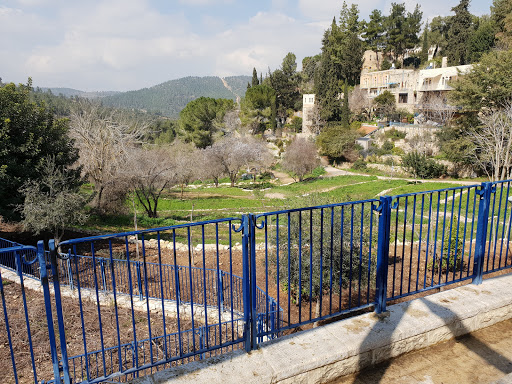 בית הארחה רוזרי סיסטר עין כרם