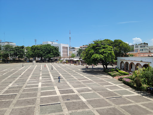 Plaza de la Hispanidad or Spain