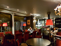 Atmosphère du Restaurant français XVIe Avenue à Paris - n°8