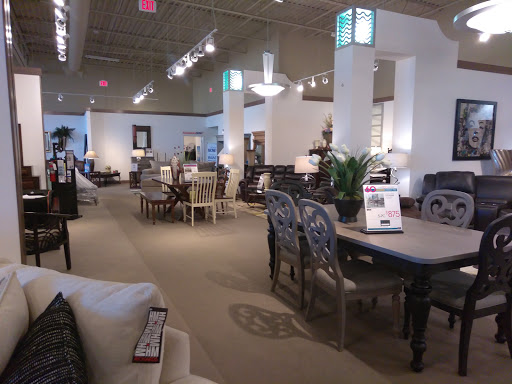 Furniture Store «Rooms To Go», reviews and photos, 1400 44th Ave W, Bradenton, FL 34207, USA