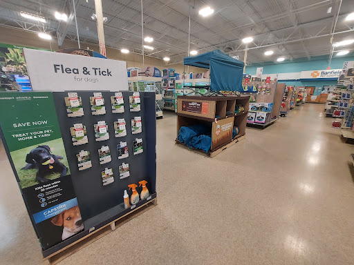 Pet Supply Store «PetSmart», reviews and photos, 5591 TN-153, Hixson, TN 37343, USA