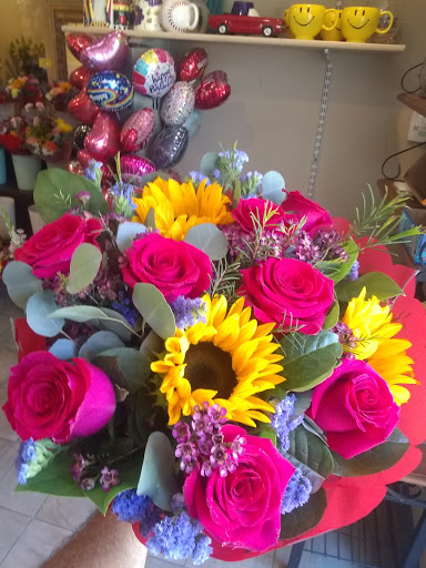 Florist «Ron & Alicia Robinson Florist», reviews and photos, 3323 Workman Mill Rd Suite B, Whittier, CA 90601, USA