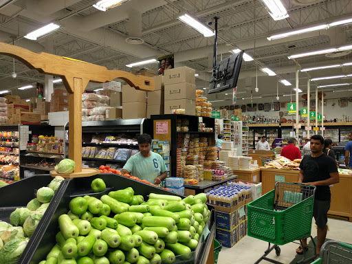 Indian Grocery Store «Patel Brothers», reviews and photos, 1750 W Sand Lake Rd, Orlando, FL 32809, USA