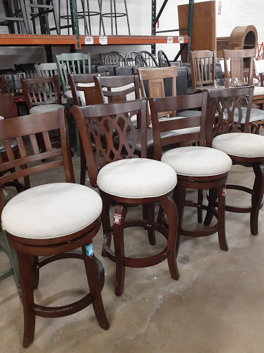 Building Materials Store «Habitat for Humanity ReStore DuPage», reviews and photos, 869 S Rohlwing Rd, Addison, IL 60101, USA