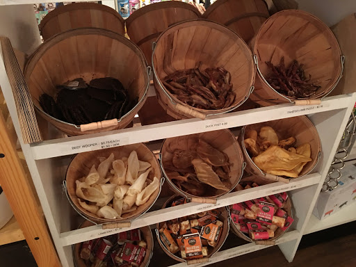 Pet Supply Store «Republic of Paws», reviews and photos, 2411 W Colorado Ave, Colorado Springs, CO 80904, USA