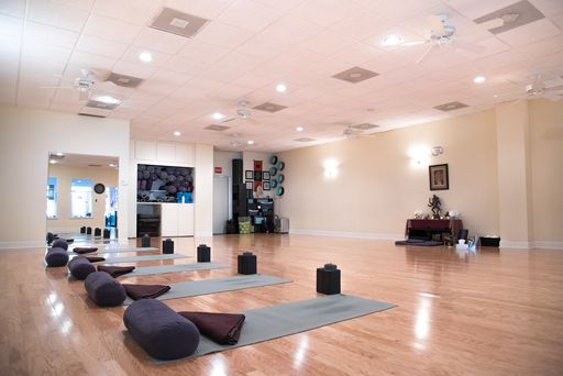 Yoga Studio «The Woodlands Yoga Studio», reviews and photos, 25126 Grogans Park Dr, The Woodlands, TX 77380, USA