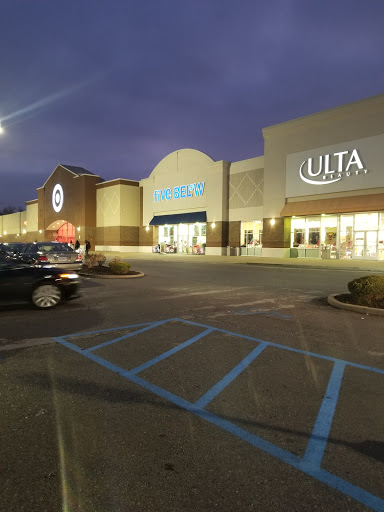 Variety Store «Five Below», reviews and photos, 193 Gravois Bluffs Plaza Dr, Fenton, MO 63026, USA