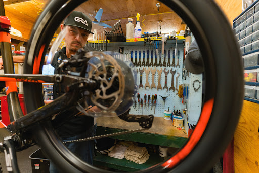 Bicycle Store «Montlake Bicycle Shop», reviews and photos, 2223 24th Ave E, Seattle, WA 98112, USA