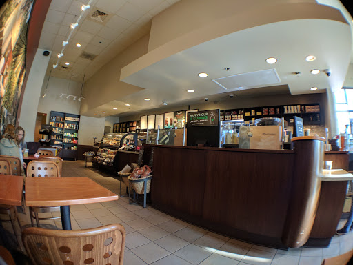 Coffee Shop «Starbucks», reviews and photos, 2751 N Mayfair Rd A, Wauwatosa, WI 53222, USA