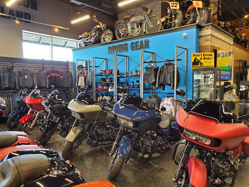 Harley-Davidson Dealer «Harley-Davidson of Staten Island», reviews and photos, 442 Bay St, Staten Island, NY 10304, USA