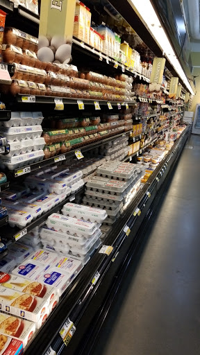 Grocery Store «The Fresh Grocer of Progress Plaza», reviews and photos, 1501 N Broad St, Philadelphia, PA 19122, USA