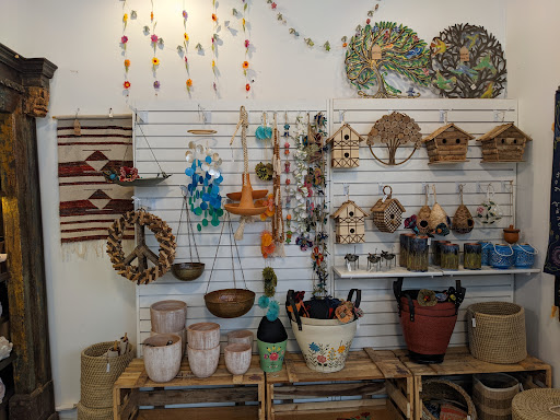 Gift Shop «Ten Thousand Villages», reviews and photos, 1122 Walnut St, Philadelphia, PA 19107, USA