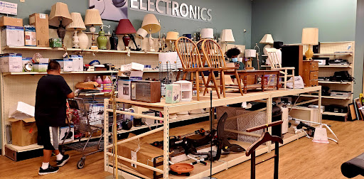 Thrift Store «Goodwill Store Whitehall», reviews and photos, 52 Robinwood Ave, Columbus, OH 43213, USA