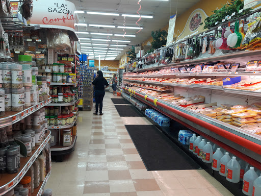 Grocery Store «Bravo Supermarkets», reviews and photos, 4108 W Vine St, Kissimmee, FL 34741, USA