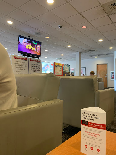 Toyota Dealer «Springhill Toyota», reviews and photos, 3062 Government Blvd, Mobile, AL 36606, USA
