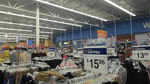 Department Store «Walmart Supercenter», reviews and photos, 1800 Tilden Ridge Dr, Hamburg, PA 19526, USA
