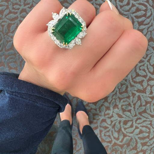 Jewelry Store «Gail Jewelers», reviews and photos, 844 Avocado Ave, Newport Beach, CA 92660, USA