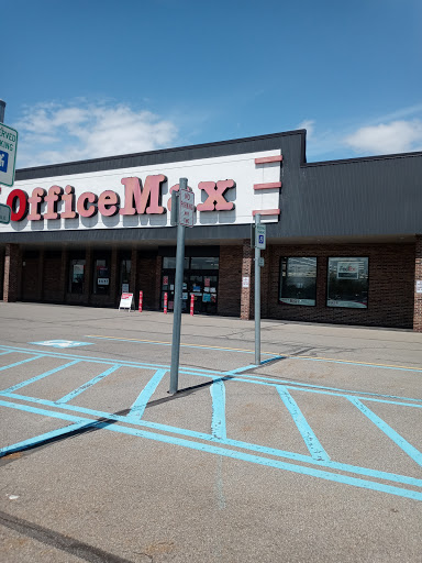 Office Supply Store «OfficeMax», reviews and photos, 350 Orchard Park Rd, West Seneca, NY 14224, USA