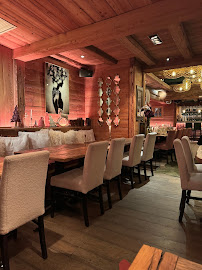 Atmosphère du Restaurant Le Carrousel à Chamonix-Mont-Blanc - n°18