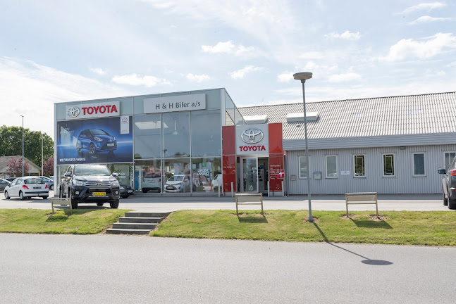 Kommentarer og anmeldelser af MTH Biler - Toyota Aars