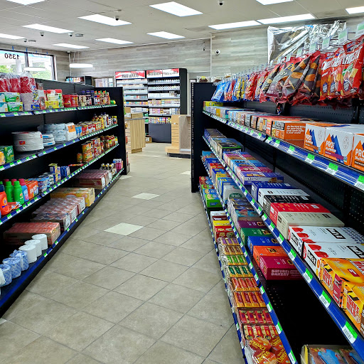 Salem 24/7 Food Mart: Convenience Store