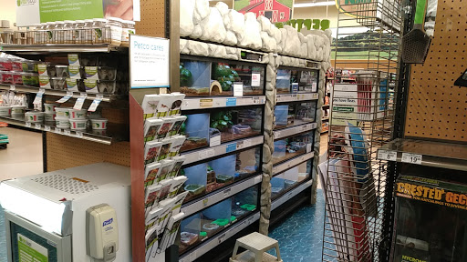 Pet Supply Store «Petco Animal Supplies», reviews and photos, 9311 192nd Ave E, Bonney Lake, WA 98391, USA