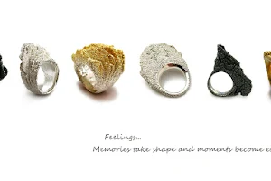 Cecília Ribeiro - Contemporary Jewellery Design image