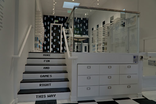 Optician «Warby Parker Annex», reviews and photos, 817 NW 23rd Ave, Portland, OR 97210, USA