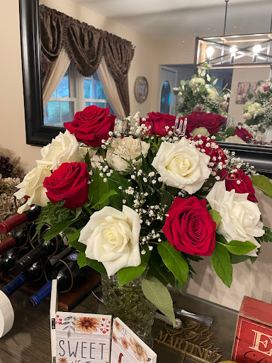 Florist «Village Florist», reviews and photos, 49 Main St, Toms River, NJ 08753, USA