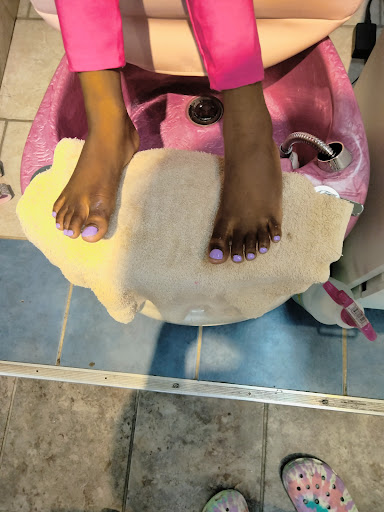 Shopping Mall «Sun Ray Shopping Center», reviews and photos, 2089 Old Hudson Rd, St Paul, MN 55119, USA