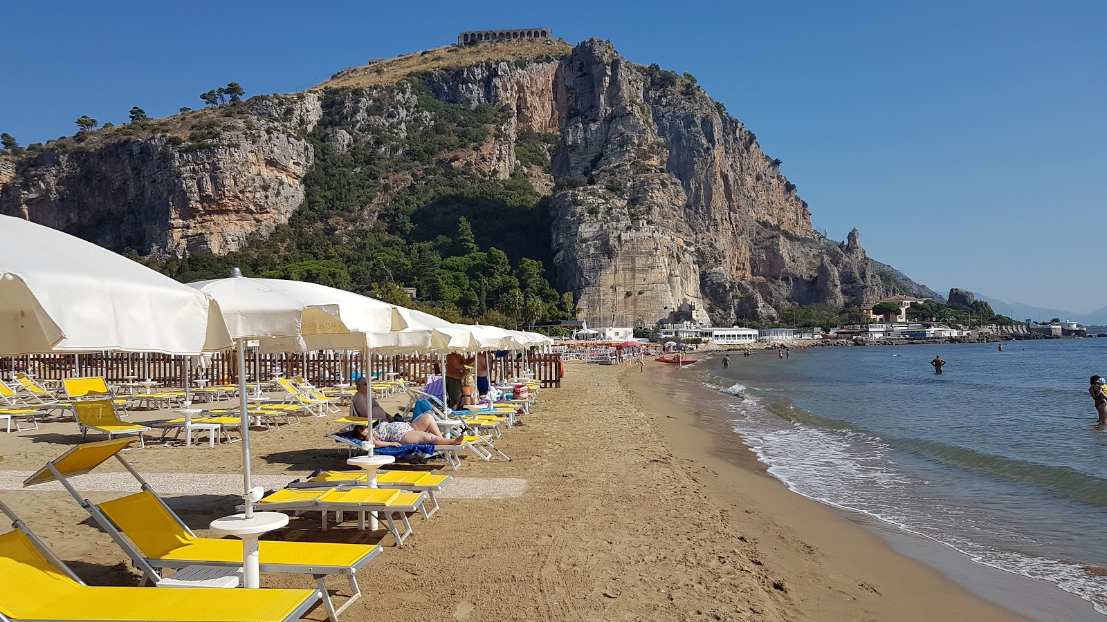 Foto di Rive di Traiano beach area del resort sulla spiaggia