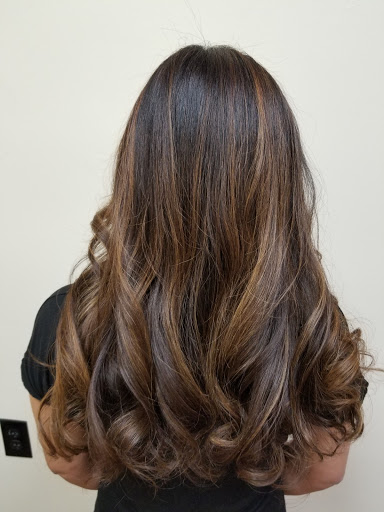 Beauty Salon «Young Attitudes Aveda Salon & Spa», reviews and photos, 8843 Villa La Jolla Dr #206, La Jolla, CA 92037, USA