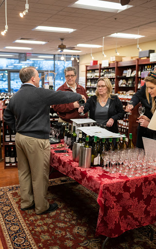 Wine Store «The Wine Cabinet», reviews and photos, 1416 North Point Village Center, Reston, VA 20194, USA