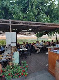 Atmosphère du Restaurant français Bistrot la Terrasse à Joucas - n°8