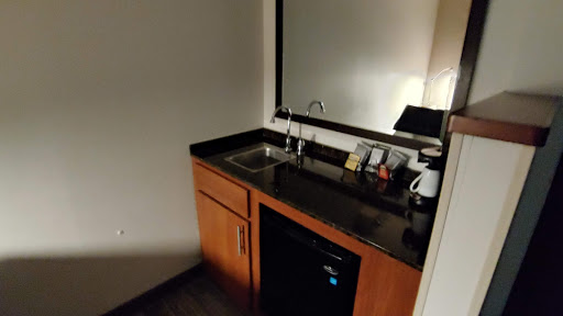 Hotel «Hyatt Place Kansas City/Overland Park/Metcalf», reviews and photos