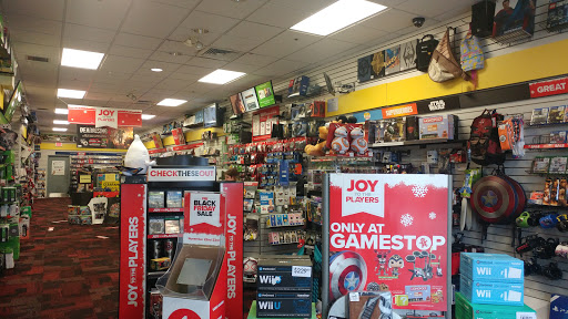 GameStop, 1634 N Cedar Crest Blvd, Allentown, PA 18104, USA, 