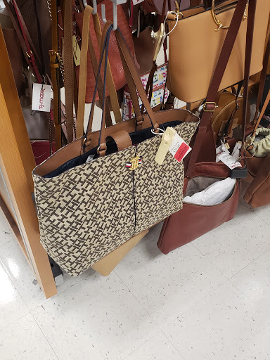 Department Store «T.J. Maxx», reviews and photos, 191 E Main St, Westfield, MA 01085, USA